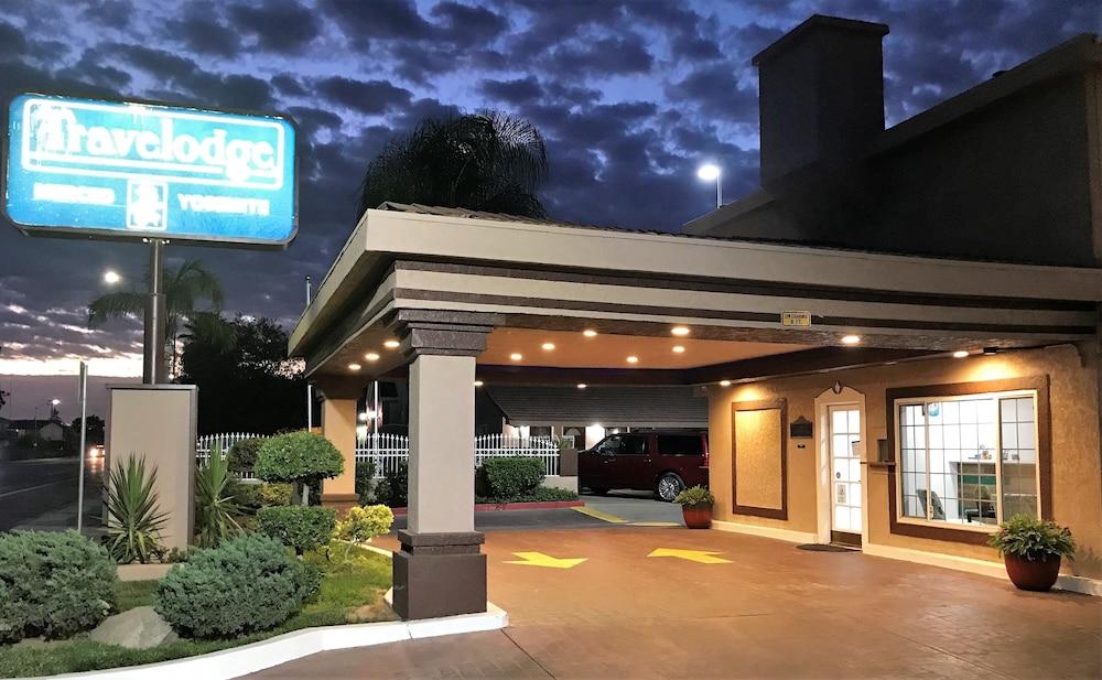 Yosemite Parkway Hotel Merced Buitenkant foto